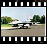 (c)Sentry Aviation News, 20000911-lwd-ff03.jpg